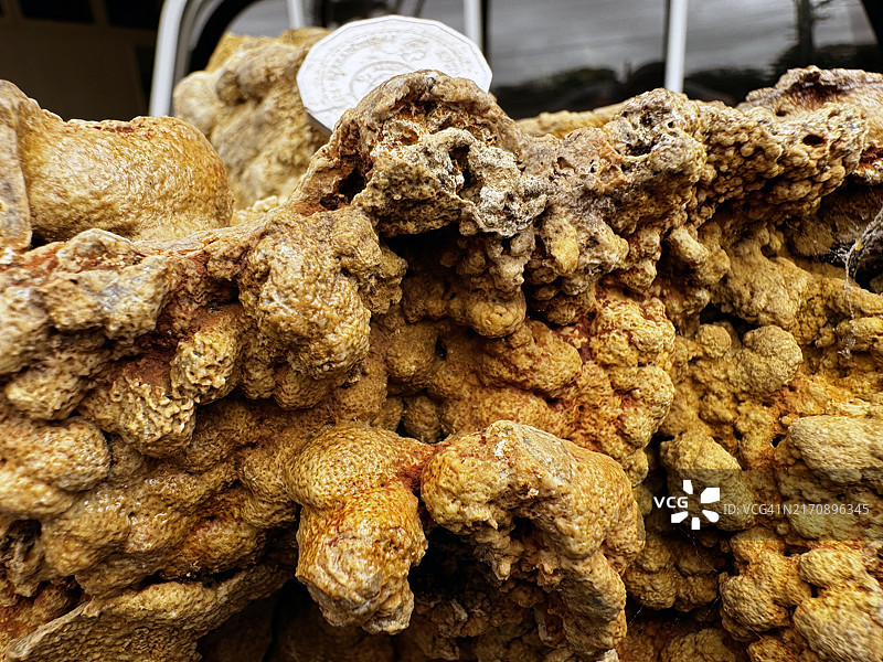 石灰华岩石标本图片素材