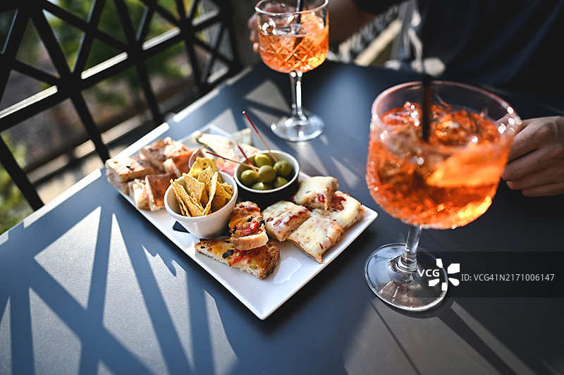 欢乐时光到了图片素材