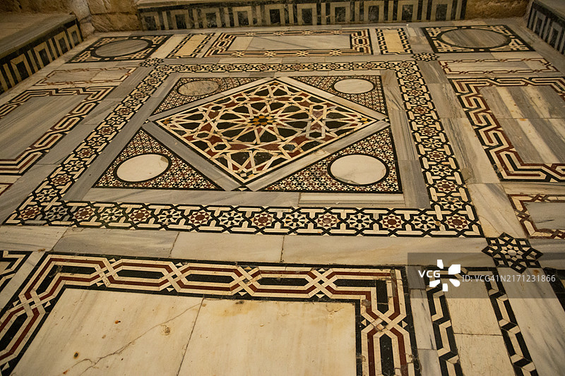 伊斯兰图案，凯特贝城堡内的清真寺，埃及亚历山大城图片素材