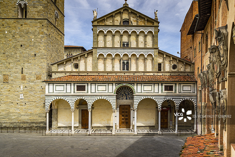 托斯卡纳皮斯托亚圣泽诺大教堂图片素材