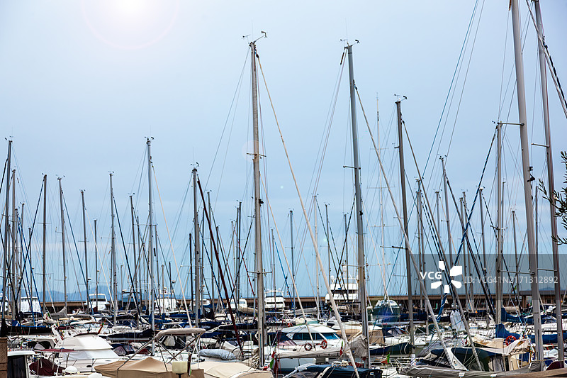 福洛尼卡豪华游艇码头图片素材