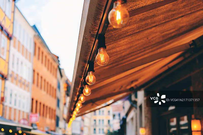 线状灯泡图片素材