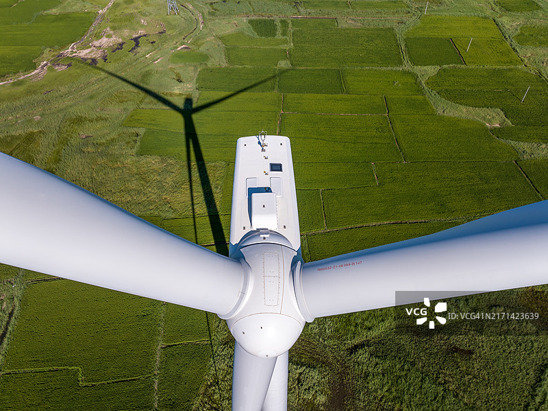 草原上的风能图片素材