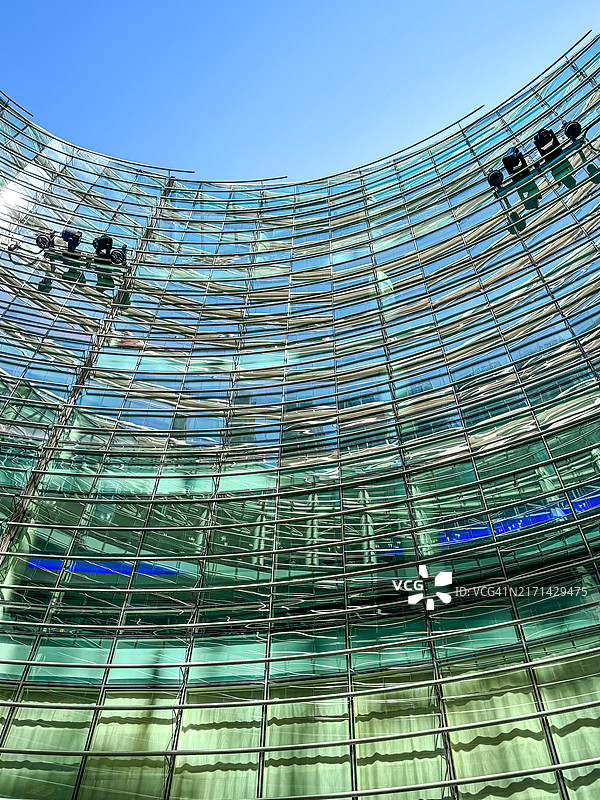 纽约东区的彭博大厦图片素材