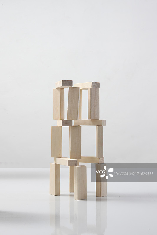 木块叠叠高玩具静物图片素材