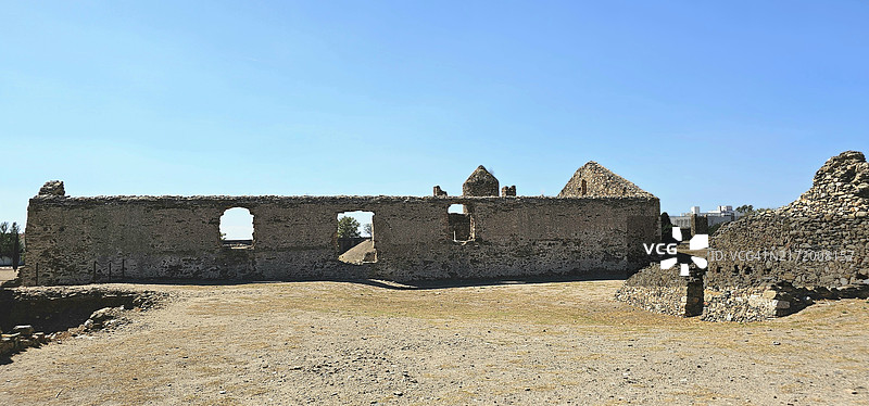 西班牙赫罗纳省罗萨斯镇的城堡图片素材