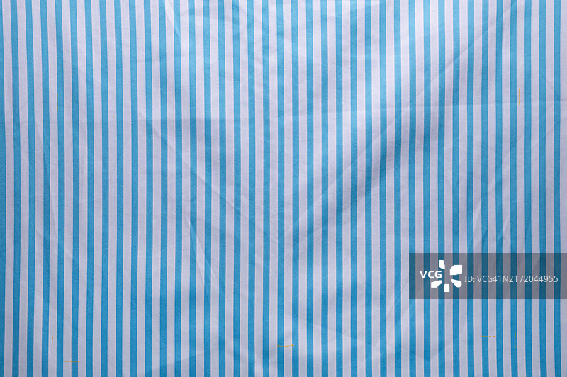蓝白条纹面料纹理特写图片素材