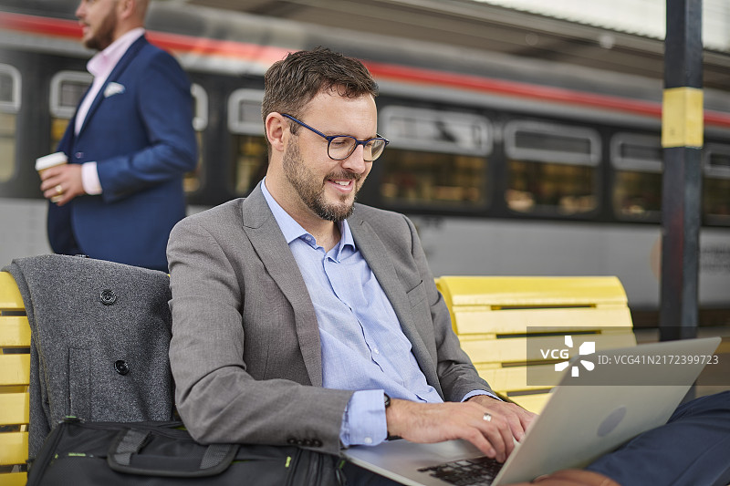 商务出行图片素材