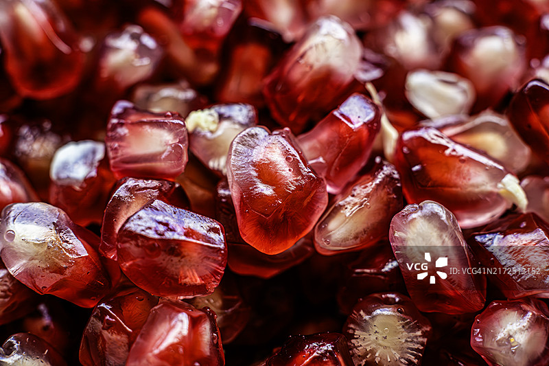 闪耀的石榴籽图片素材