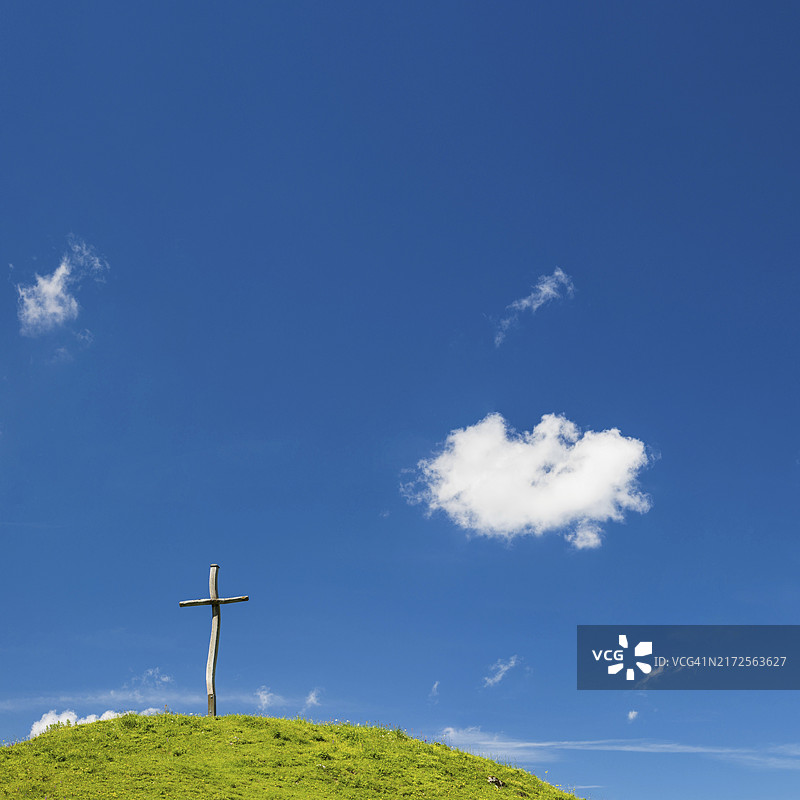德国巴伐利亚州欣特施泰纳山谷十字架图片素材
