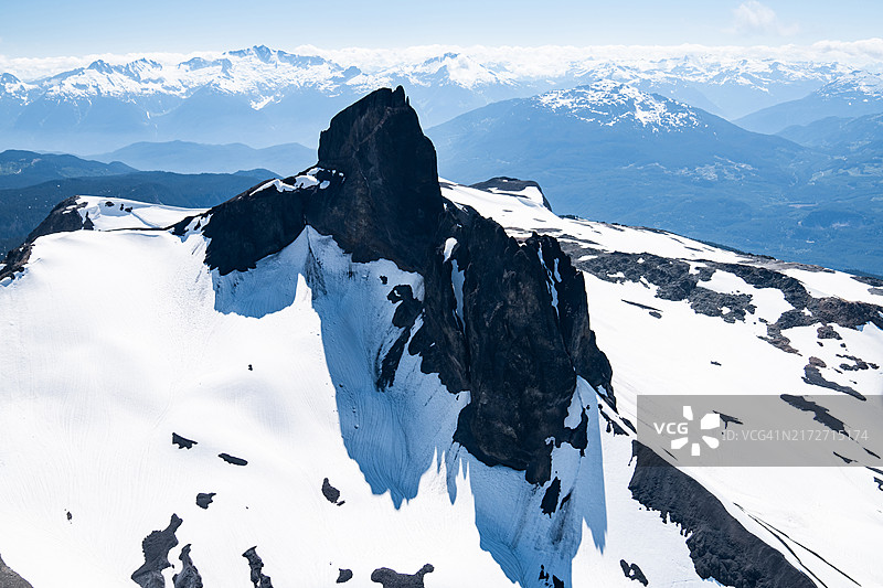 加拿大不列颠哥伦比亚省黑牙山鸟瞰图图片素材