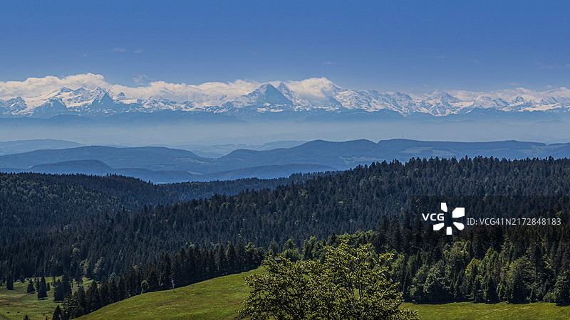 瑞士艾格峰北壁全景图片素材