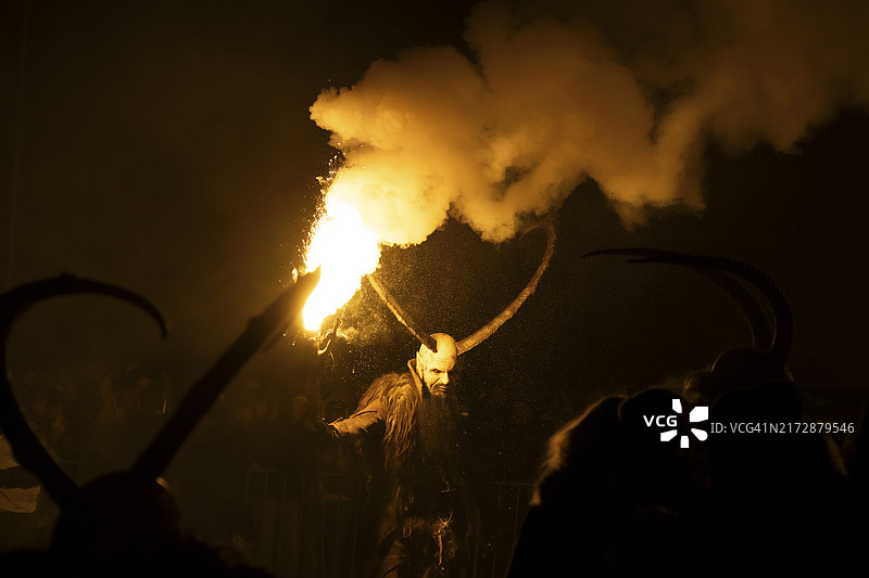 恶魔，佩希滕，特雷贝辛恶魔，火焰，火炬，特雷贝辛，克恩顿州图片素材