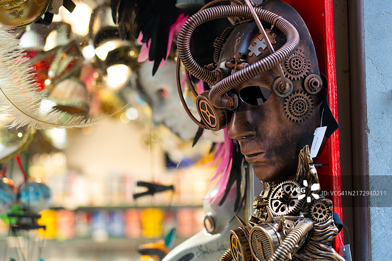 威尼斯传统狂欢节面具，蒸汽朋克风格图片素材