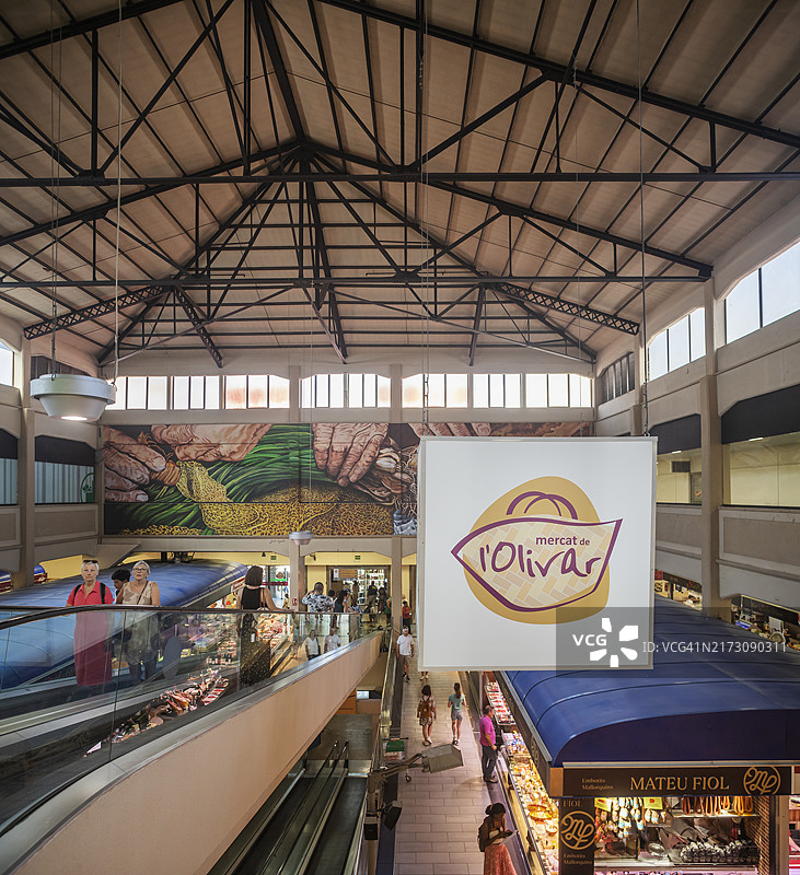 人们在奥利瓦市场内图片素材