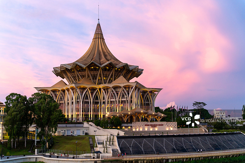 日落时分的古晋海滨，马来西亚沙捞越，婆罗洲图片素材