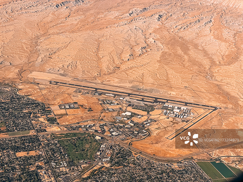 科罗拉多州大章克申GJT机场鸟瞰图图片素材