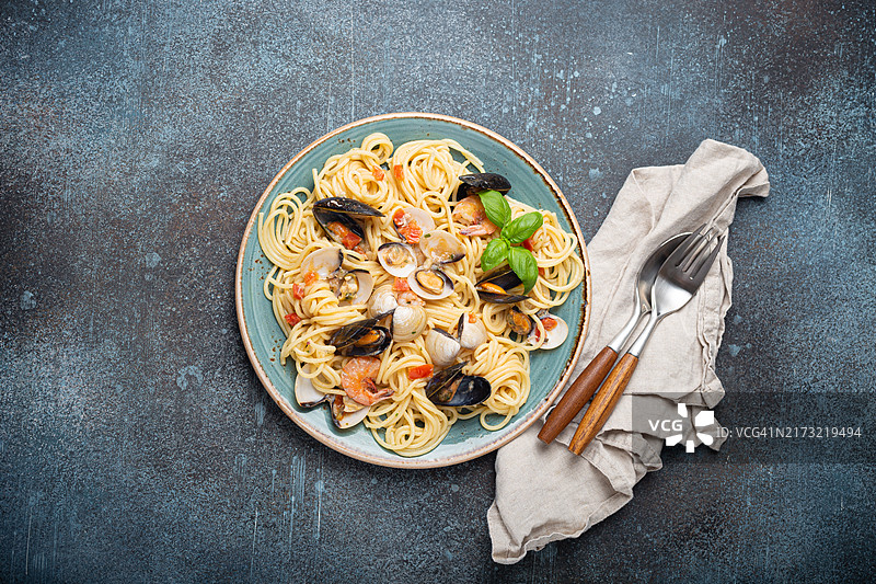 意式番茄海鲜意面图片素材