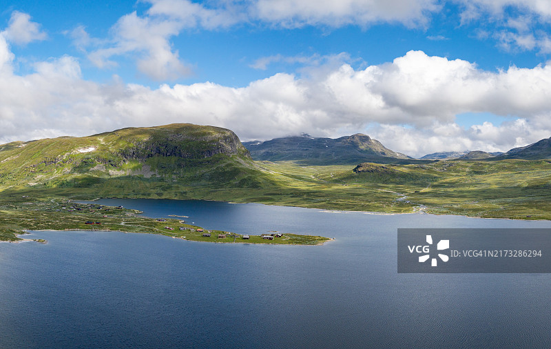 挪威美丽的阿尔卑斯山景观图片素材