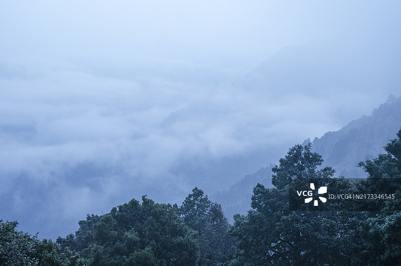 喜马拉雅山脉图片素材