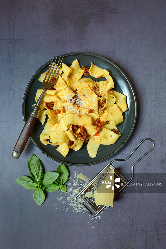 宽面条配肉酱意面图片素材