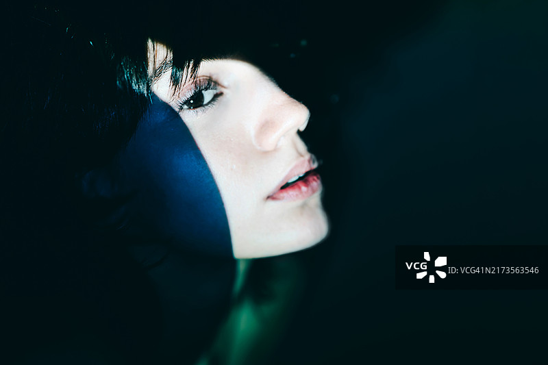 赛博格进化：人机融合画像图片素材