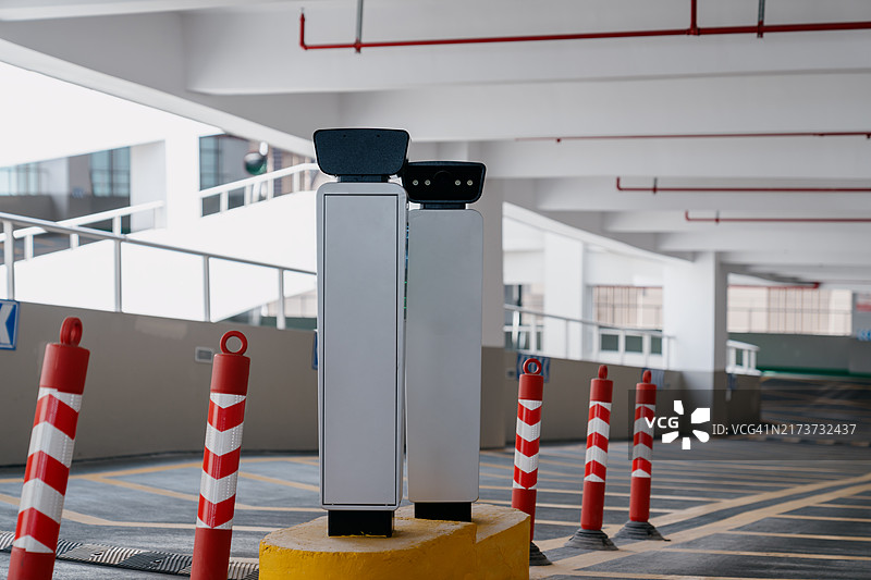 停车场自动识别支付机图片素材