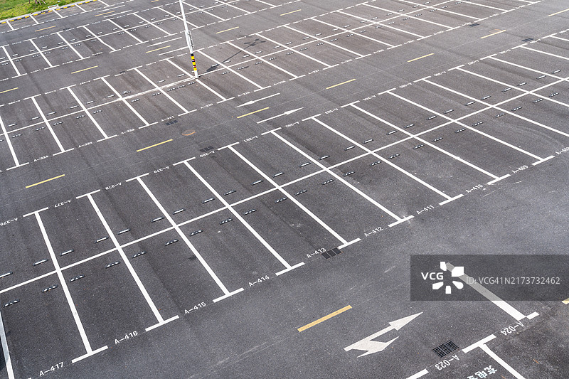 户外停车场图片素材