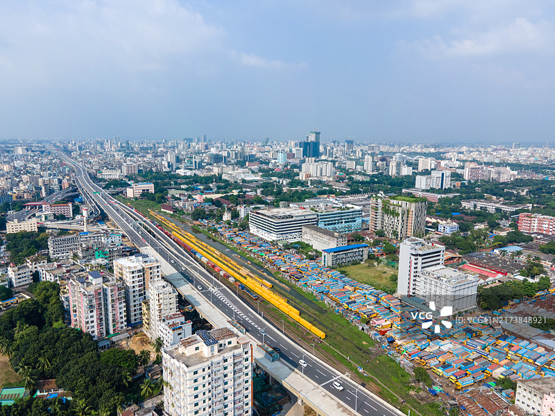 达卡市航拍：达卡高架高速公路图片素材