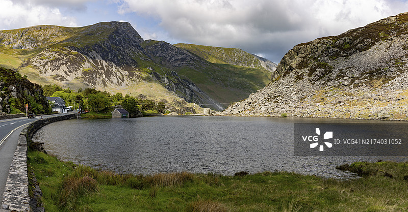 英国威尔士Llyn Ogwen湖景观图片素材