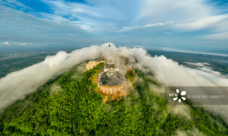 西宁巴登山图片素材