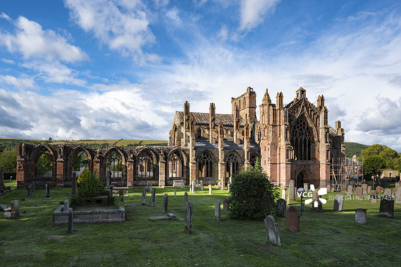 苏格兰边境梅尔罗斯修道院的熙笃会修道院遗址图片素材