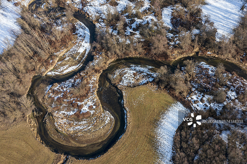 拉夫尼茨河，蜿蜒，奥地利边境地区风光图片素材