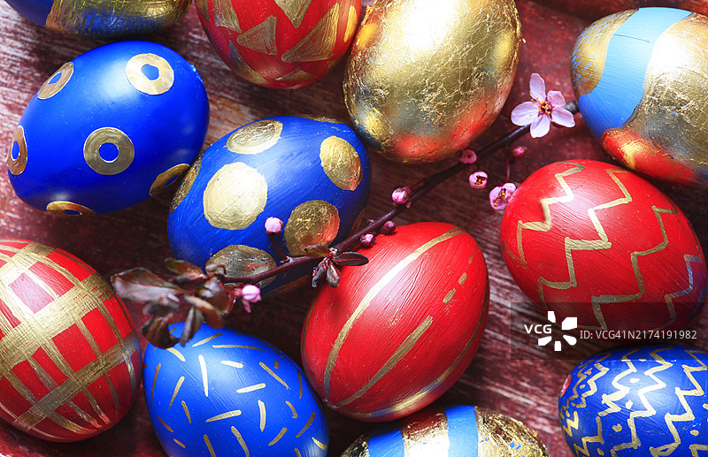 复活节彩蛋和花卉枝德国萨克森州德累斯顿图片素材