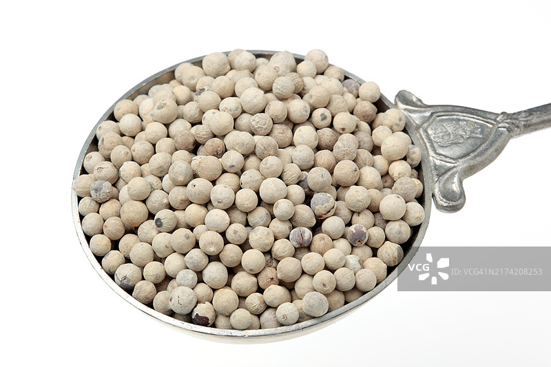 白胡椒，去皮的成熟胡椒果实图片素材