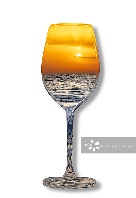 日出海景水晶葡萄酒杯图片素材