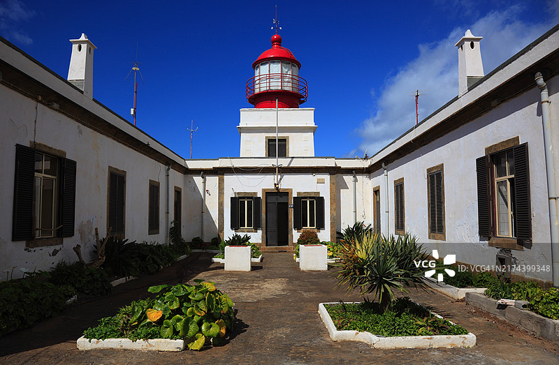 马德拉岛西海岸的帕尔戈角灯塔图片素材