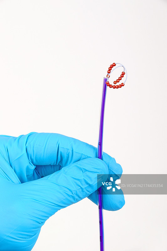 宫内节育器，带导管的铜珠球图片素材