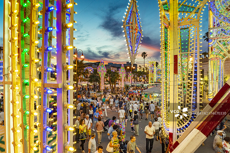 普利亚，加拉蒂纳的圣彼得和保罗节图片素材