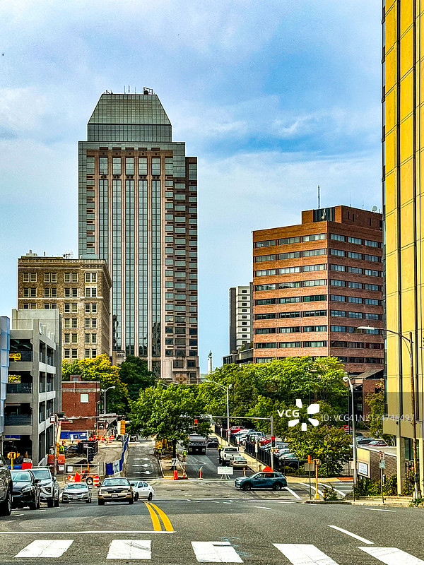 斯普林菲尔德市中心的塔楼图片素材