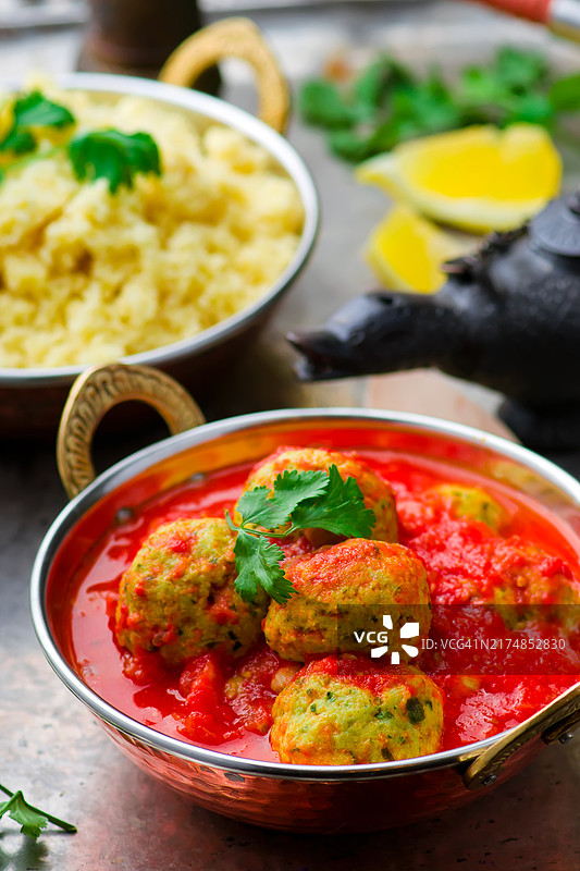 番茄酱炸鱼丸图片素材