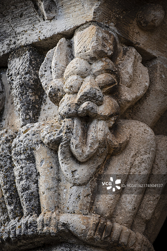 埃尔萨尔瓦多教堂，卡斯蒂利亚罗马式风格，塞普尔韦达，塞哥维亚省，西班牙，欧洲图片素材