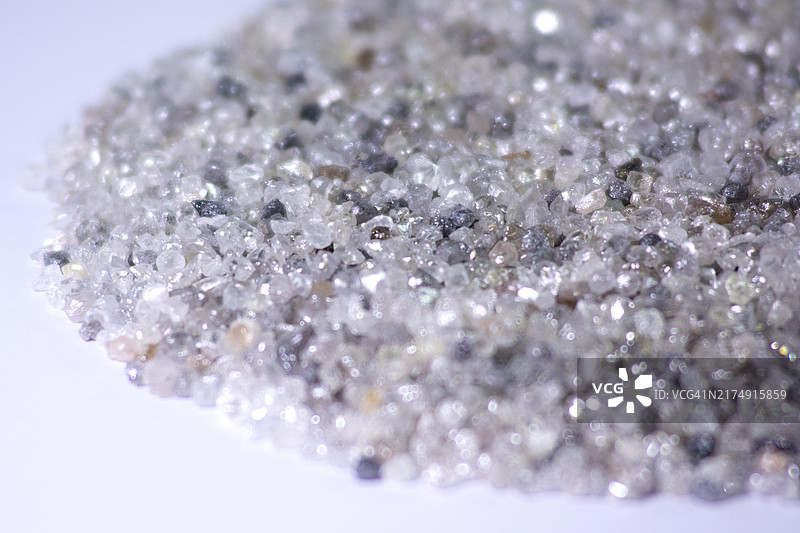 一堆粗糙的钻石图片素材