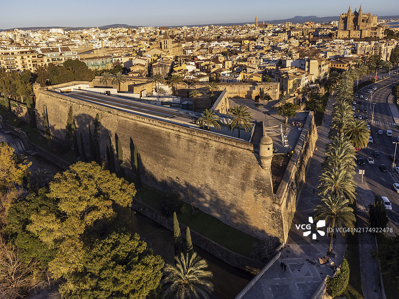 西班牙马略卡岛埃斯巴鲁阿德当代艺术博物馆图片素材