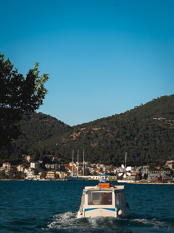 晴空下的希腊海景图片素材