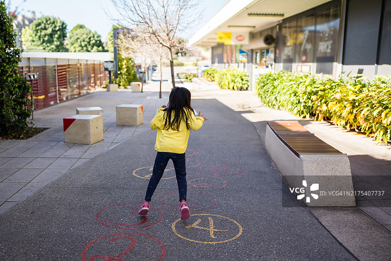 街头儿童经典游戏图片素材