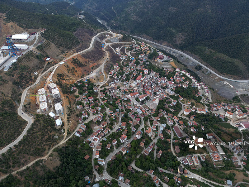 卡斯塔莫努库雷地区的铜矿及库雷地区鸟瞰图图片素材