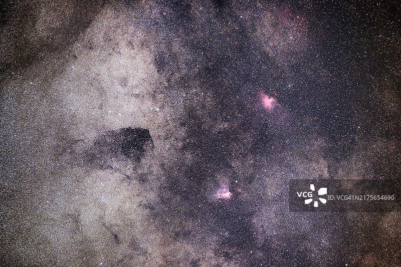 西班牙加那利群岛富埃特文图拉岛的银河图片素材