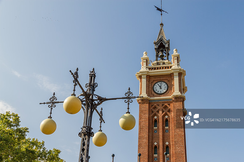 马德里里奥钟楼景色图片素材