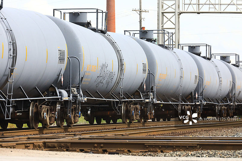 装载化学品的铁路货车图片素材